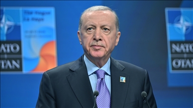 Cumhurbaşkanı Erdoğan, Hollanda'dan yurda döndü