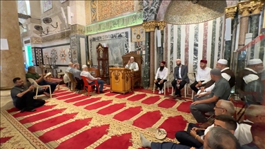 Palestinezët shënojnë Vitin e Ri Hixhri në Xhaminë Al-Aksa