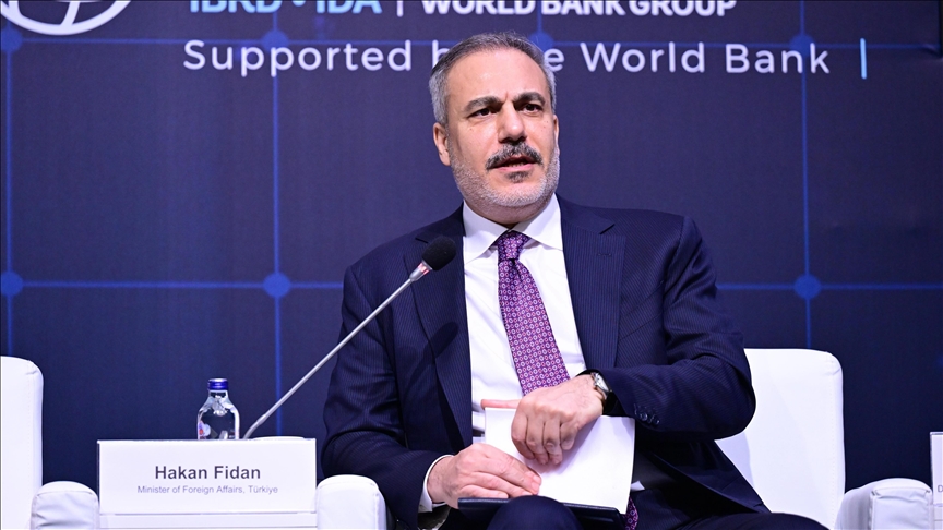 Roli kyç i Turqisë në tregtinë globale theksohet në forumin e transportit në Stamboll