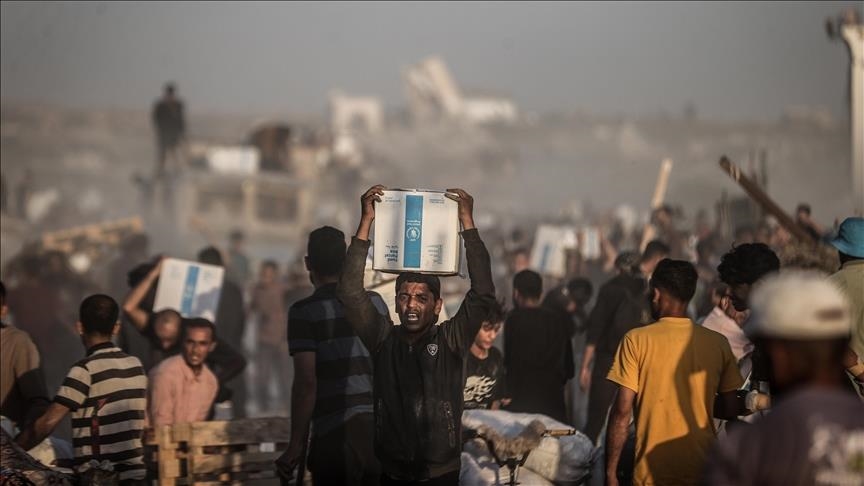 "أونروا" تطالب برفع الحصار عن غزة لضمان استمرار عملها الإغاثي