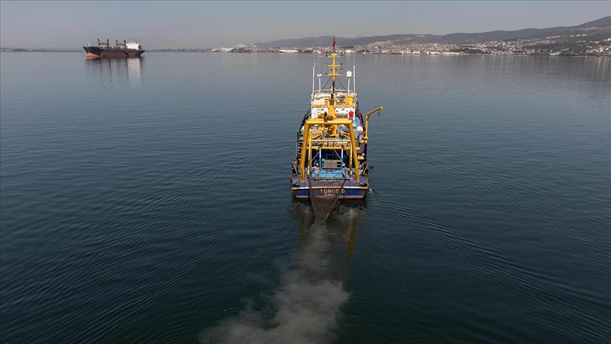 Marmara'da deniz suyu sıcaklıklarının normal seyri müsilaj oluşumunu azalttı