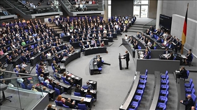 German parliament suspends family reunification for refugees with subsidiary protection