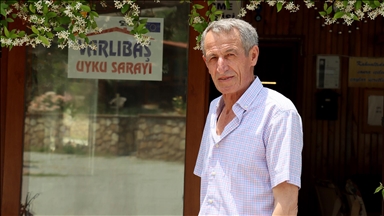 Karadenizli emekli öğretmen memleketindeki yayla turizmini Hatay'a taşıdı