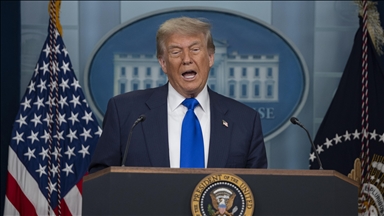 Трамп соопшти дека наскоро ќе испрати писмо за информирање на земјите за царинските стапки