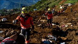 Death toll from Colombia landslide climbs to 16