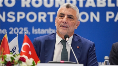Ticaret Bakanı Bolat: Türkiye ile Karadağ ikili ticaret hacmi 213 milyon dolara ulaştı