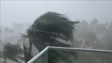 Torrential rains cause thousands to be evacuated in western Venezuela