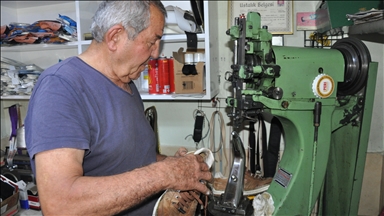 Turqi, profesionin e babait të tij e mban gjallë në të njëjtin dyqan për 64 vjet