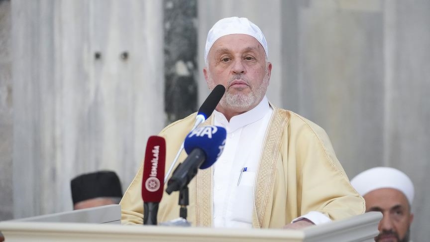 وزير أوقاف سوريا يدعو طلاب الشريعة من تركيا لتلقي العلم بدمشق