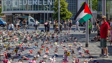 Hollanda'da, İsrail saldırılarında ölen Filistinli çocuklar için anma etkinliği düzenlendi