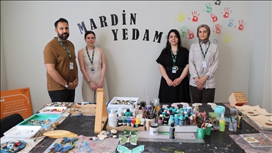 Mardin YEDAM'da bağımlılıktan kurtulmak isteyenler atölyelerde sosyal beceri kazanıyor