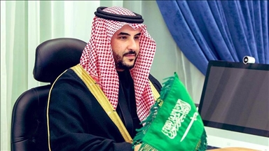 السعودية وإيران تبحثان التطورات بالمنطقة والتعاون الدفاعي 