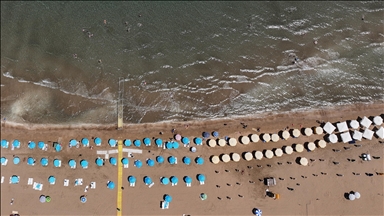 Mersin'in 11 mavi bayraklı plajı yerli ve yabancı turistlere hizmet verecek