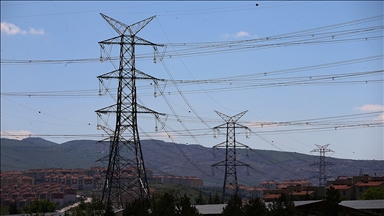 Enerji ithalatı faturası mayısta geçen yılın aynı dönemine göre yüzde 17,6 azaldı