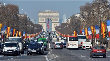 Canicule : La préfecture de police de Paris prend des mesures de restriction de la circulation en Île-de-France