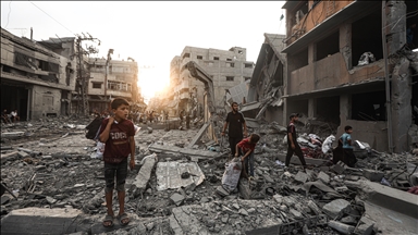 Egypt’s top diplomat discusses Gaza ceasefire efforts with US envoy