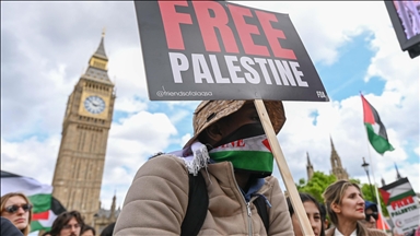 Australian band backs UK artists on Palestinians