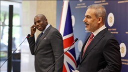 Hakan Fidan et son homologue britannique David Lammy appellent à préserver la trêve entre l’Iran et Israël