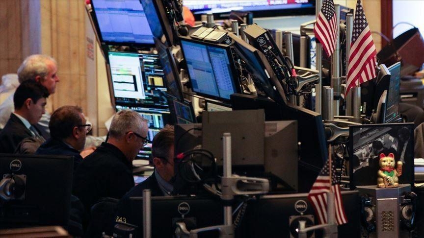 معاملات بورس نیویورک با سیر نزولی آغاز شد