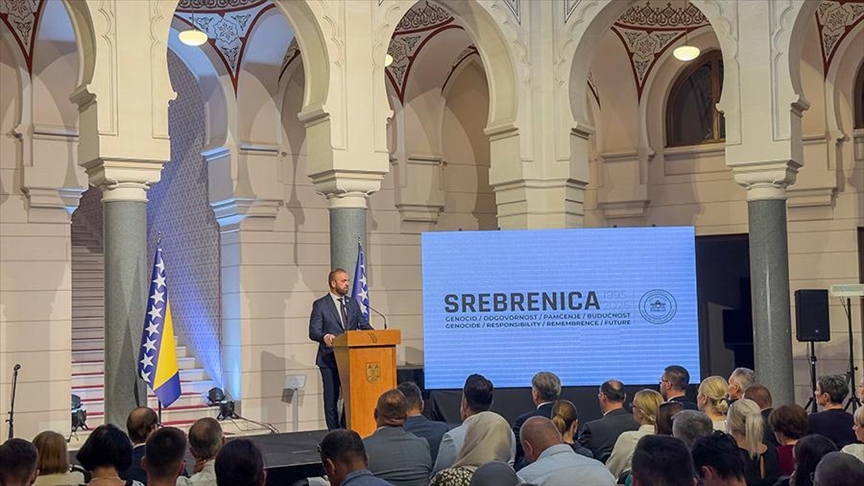 U Sarajevu otvorena međunarodna konferencija o genocidu: Srebrenica mora biti univerzalna opomena