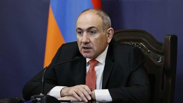 Премьер Армении призвал к отставке Католикоса Гарегина II