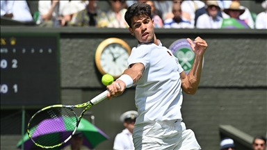 Carlos Alcaraz ve Naomi Osaka, Wimbledon'da ikinci tura yükseldi