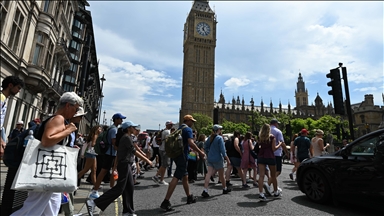 UK records hottest day of year as temperature hits 33.6C