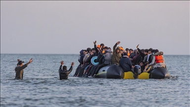 Children trying to cross English Channel teargassed, shot at with rubber bullets: Report