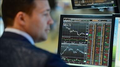 S&P 500 ve Nasdaq endeksleri tarife belirsizlikleriyle geçen ikinci çeyreği rekorla tamamladı