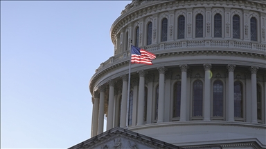 ABD Başkanı Trump'ın "vergi indirimi" tasarısı Senato'dan geçti