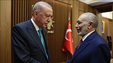 أردوغان يلتقي رئيس مجلس النواب العراقي