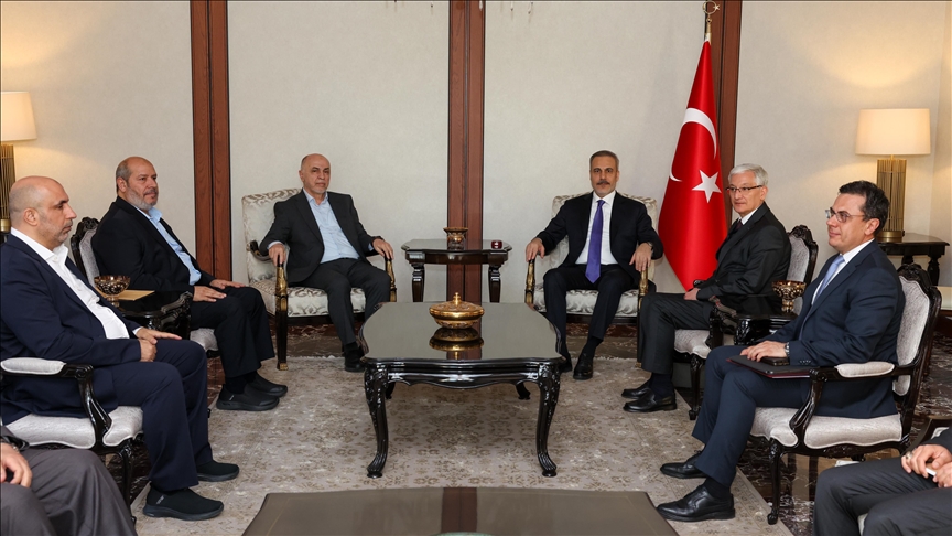 Kryediplomati turk: Turqia nuk do të lejojë që tensionet e fundit rajonale të errësojnë gjenocidin në Gaza