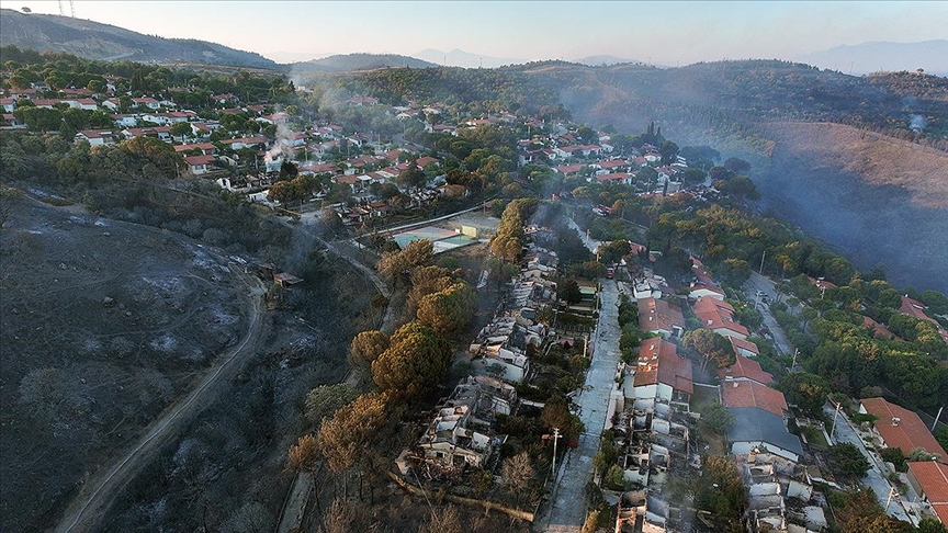 İzmir'de orman yangınlarının ardından hasar tespit çalışmaları tamamlandı