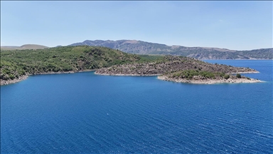 Nemrut Kalderası eşsiz güzellikleriyle ziyaretçilerini ağırlıyor