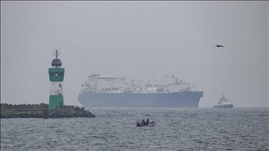 Oil transport costs drop as shipping traffic rises via Strait of Hormuz after Israel-Iran ceasefire
