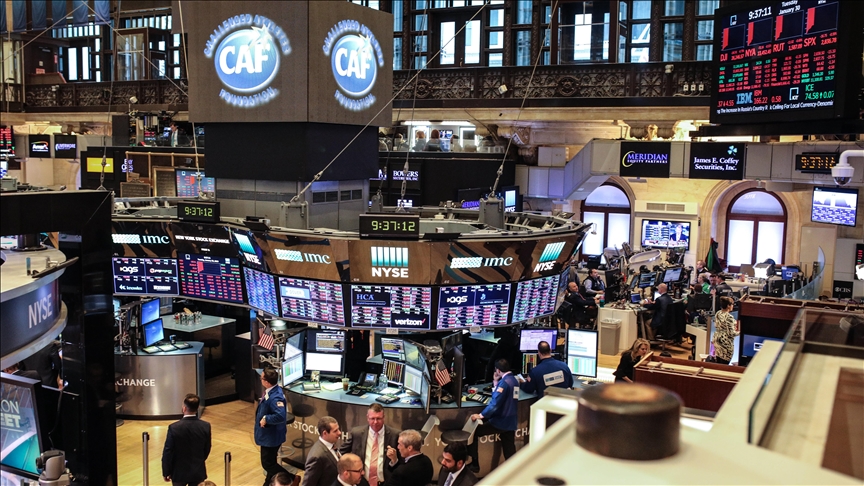 US stocks end mostly higher as Trump announces trade deal with Vietnam