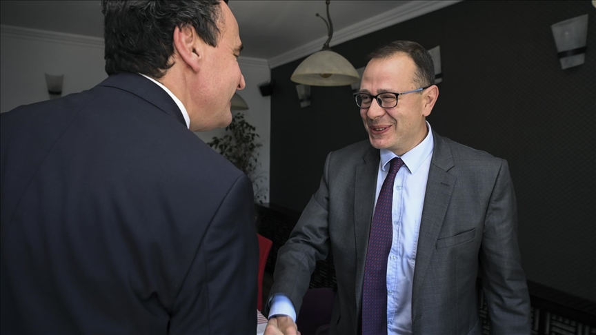 Kurti s ambasadorom Angilijem, zahvalio na podršci Turske
