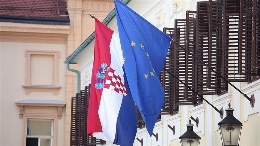 Hrvatska preporučila svojim građanima da odgode putovanja u Srbiju
