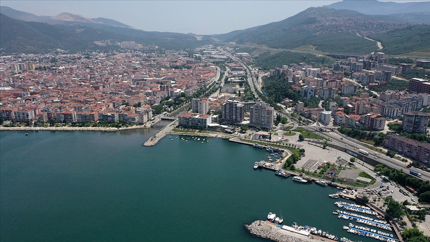 Gemlik'te üst üste deprem üreten fayın uzun dönemli hareketi bilinmiyor