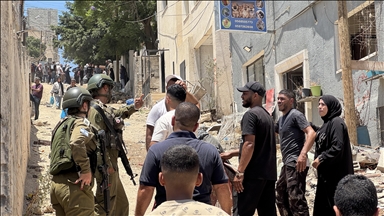 Izraeli arreston 30 palestinezë në Bregun Perëndimor, përfshirë nxënës të shkollave të mesme