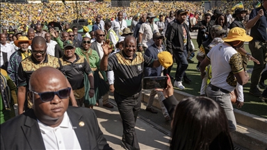 EXPLAINER – South Africa’s coalition government is in crisis, but will it collapse?