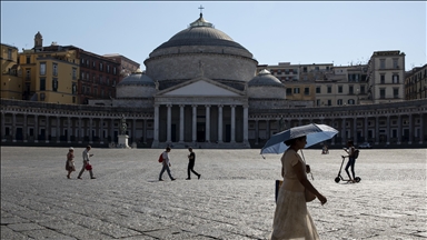 Europe begins to show relief from scorching heat wave, while high temperatures partly persist