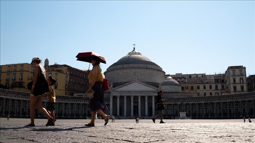 Europe emerges from scorching heat, with fears of another wave
