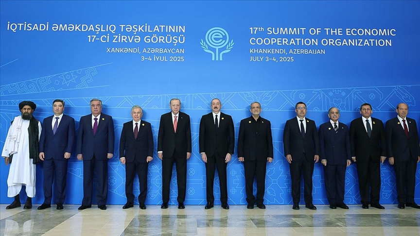 Ekonomik İşbirliği Teşkilatı 17. Zirvesi Azerbaycan'ın Hankendi şehrinde başladı