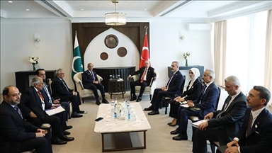 دیدار اردوغان و شریف در خان‌کندی