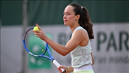 Wimbledon'da tarih yazan milli tenisçi Zeynep Sönmez, gözünü yeni başarılara dikti