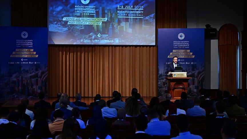 Boğaziçi Uluslararası Hukuk Konferansı 2025\'te savaş sonrası süreçte ceza hukukunun yeri ele alındı