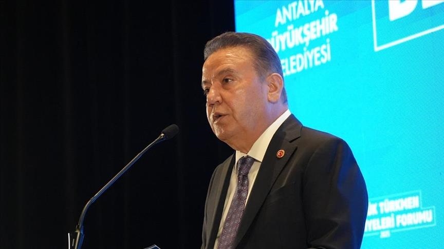 Şaredarê Bajarê Mezin yê Antalyayê Bocek hat binçavkirin