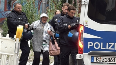 Berlin’de polis, Filistin’e destek yürüyüşün tamamlanmasına izin vermedi