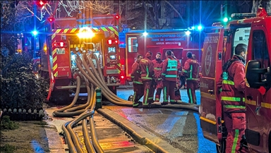 Un jeune parisien sauve une famille piégée dans un incendie